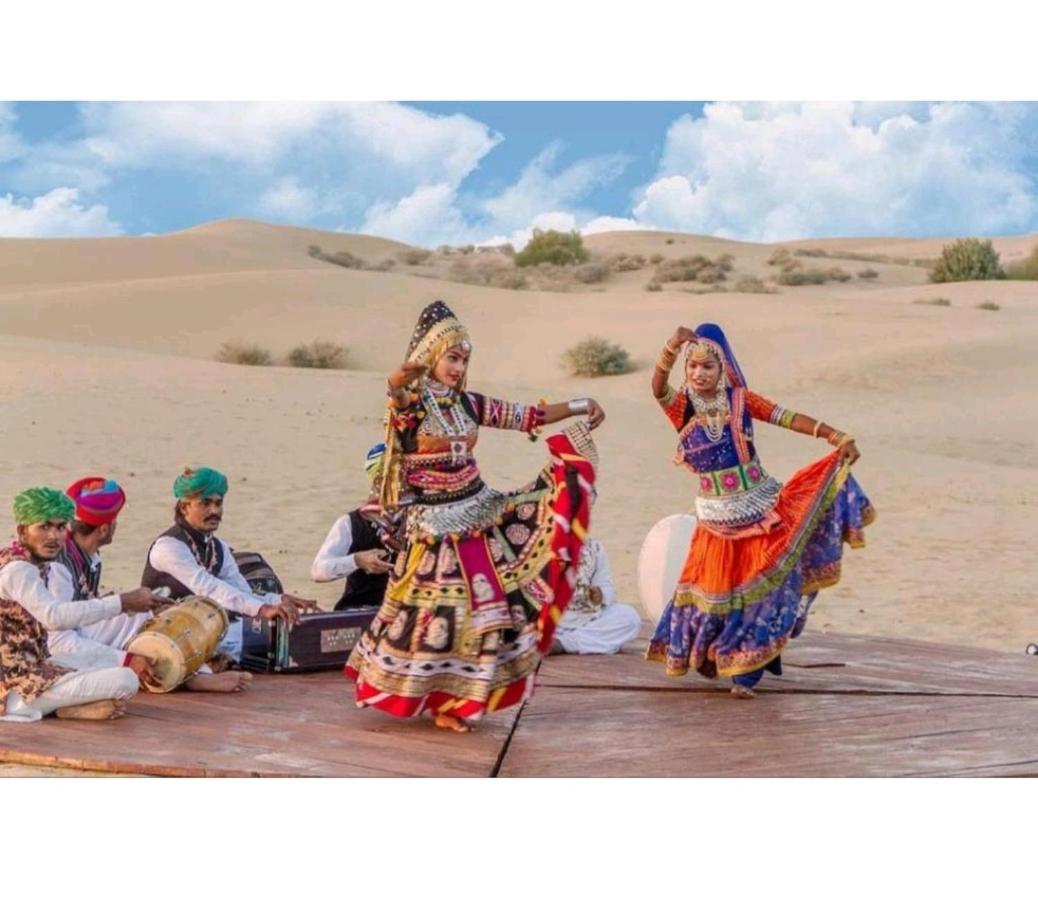Golden Sandstone Hotel Desert Safari Camp Jaisalmer Bagian luar foto
