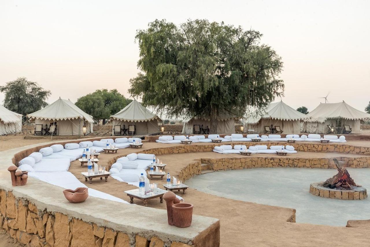 Golden Sandstone Hotel Desert Safari Camp Jaisalmer Bagian luar foto