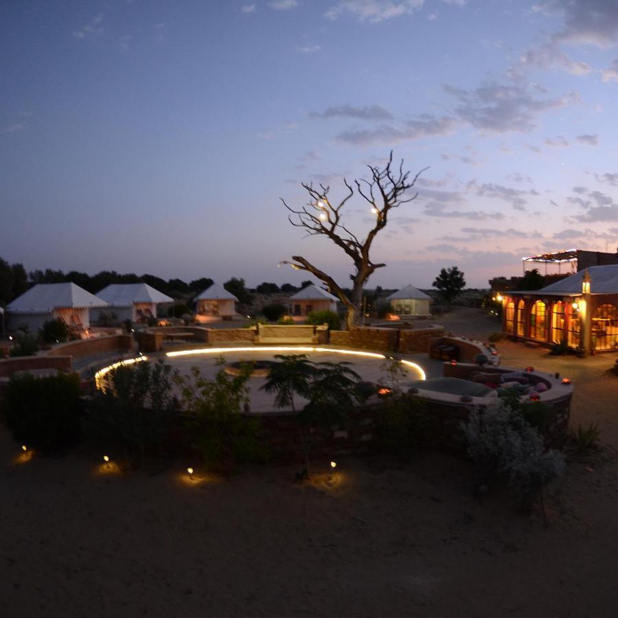 Golden Sandstone Hotel Desert Safari Camp Jaisalmer Bagian luar foto